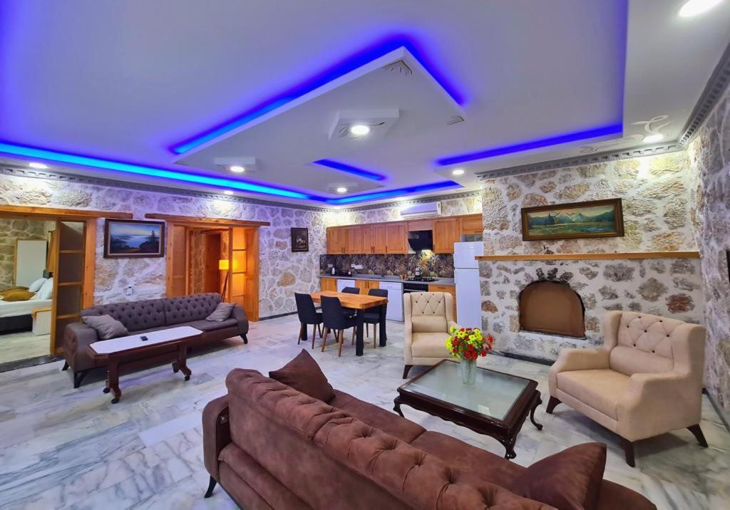 Vadi Su Apart Hotel Kas Bagian luar foto